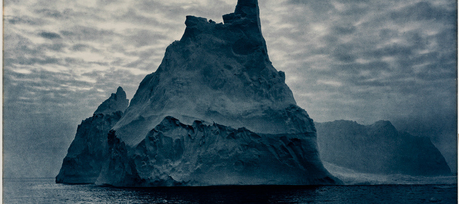 antarctica-photography-drybag